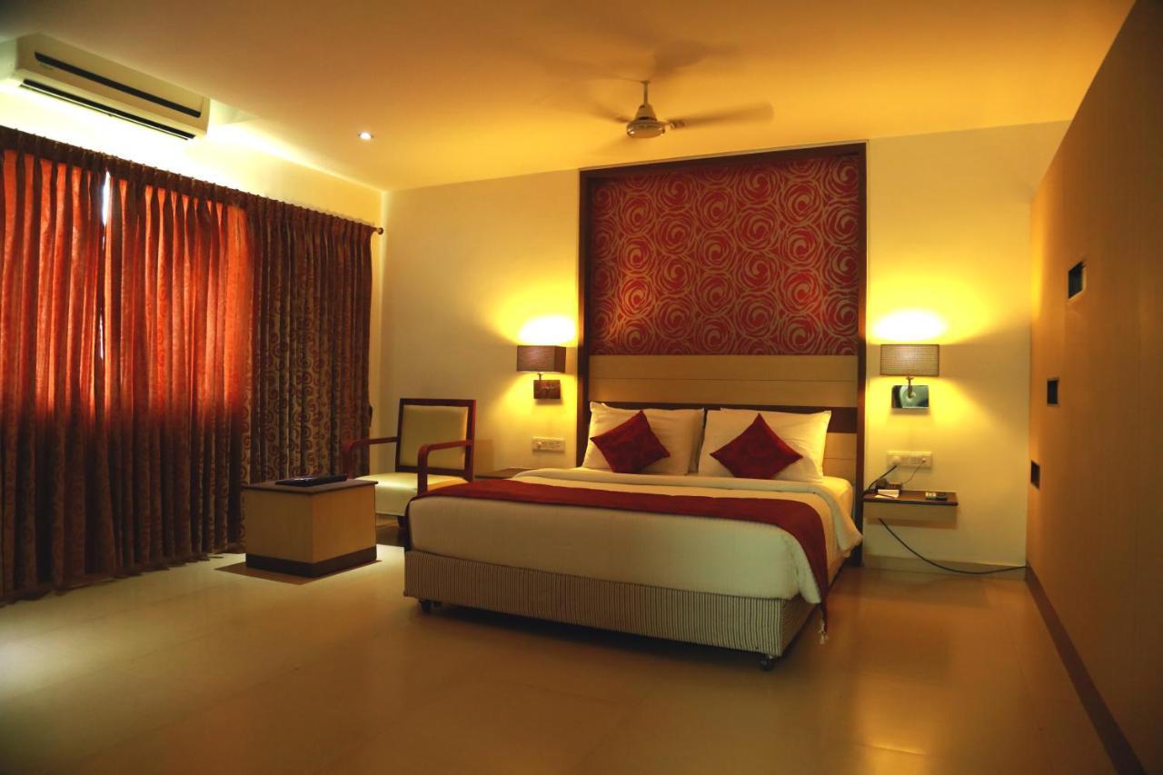 Srm Hotel Thoothukudi Exterior foto