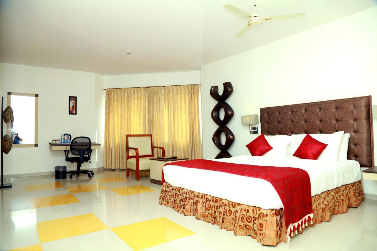 Srm Hotel Thoothukudi Exterior foto
